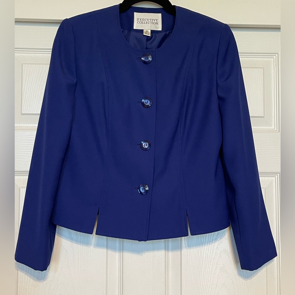 NEW Executive Collection Suit